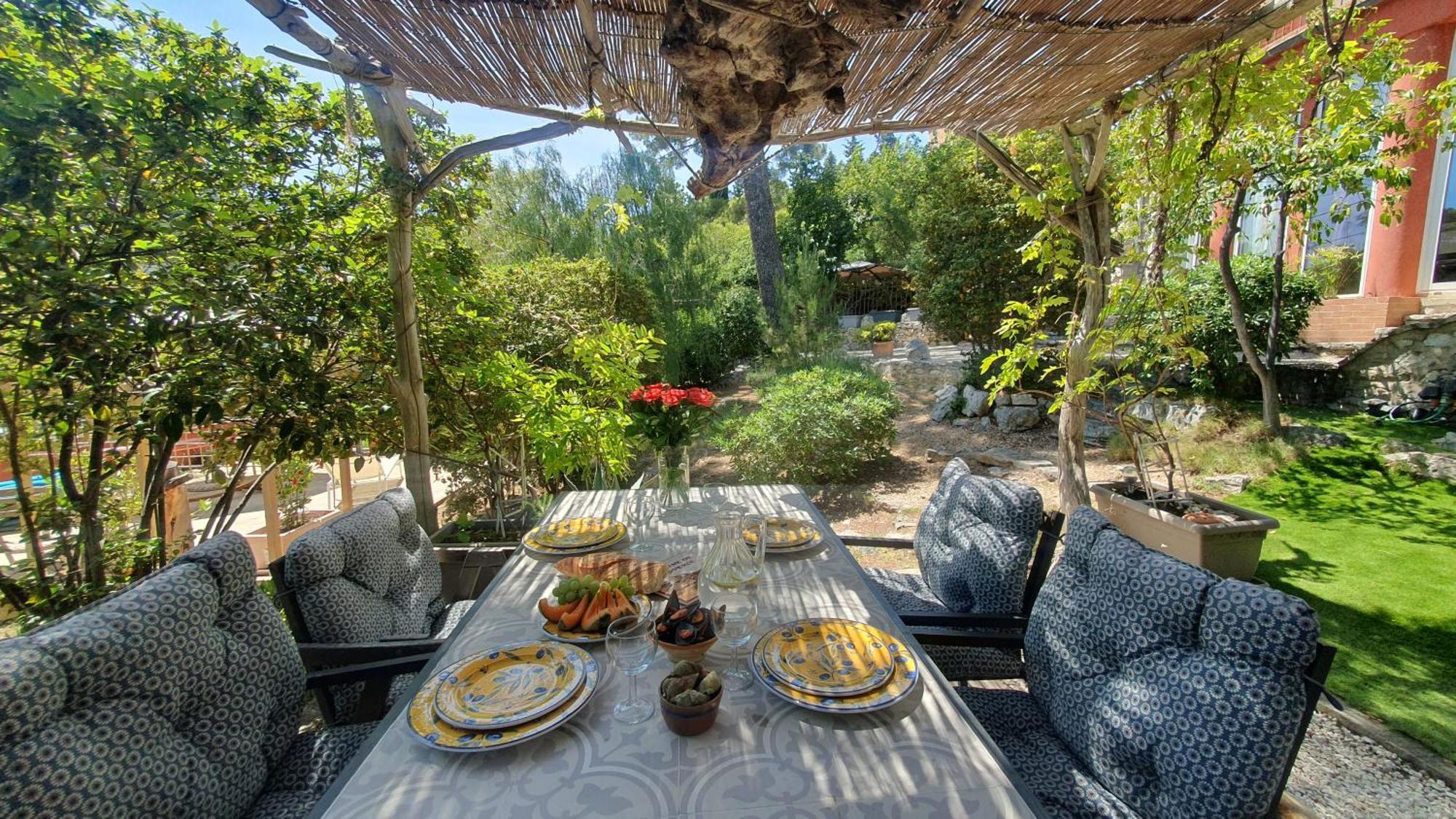Appartements Avec Jardin Dans Villa Rocaille Cassis Luaran gambar