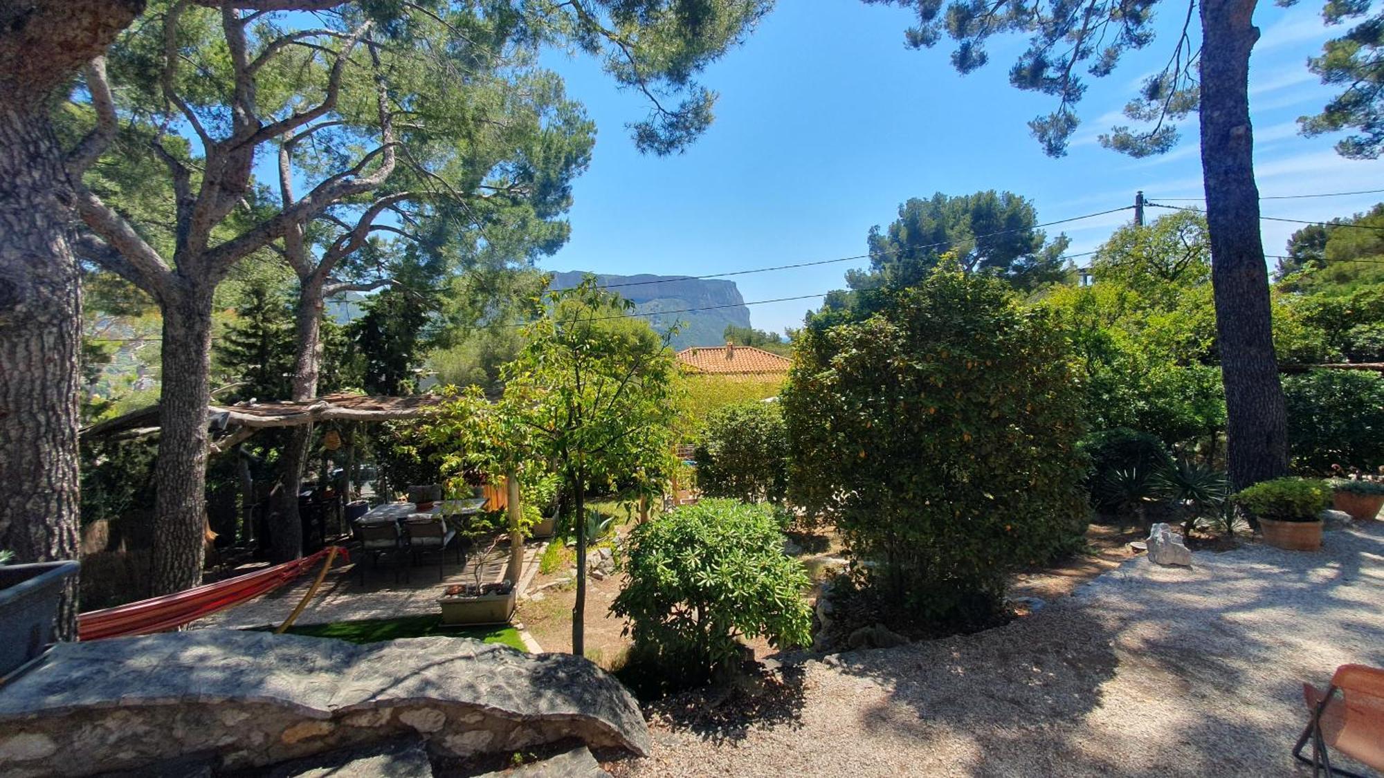 Appartements Avec Jardin Dans Villa Rocaille Cassis Luaran gambar