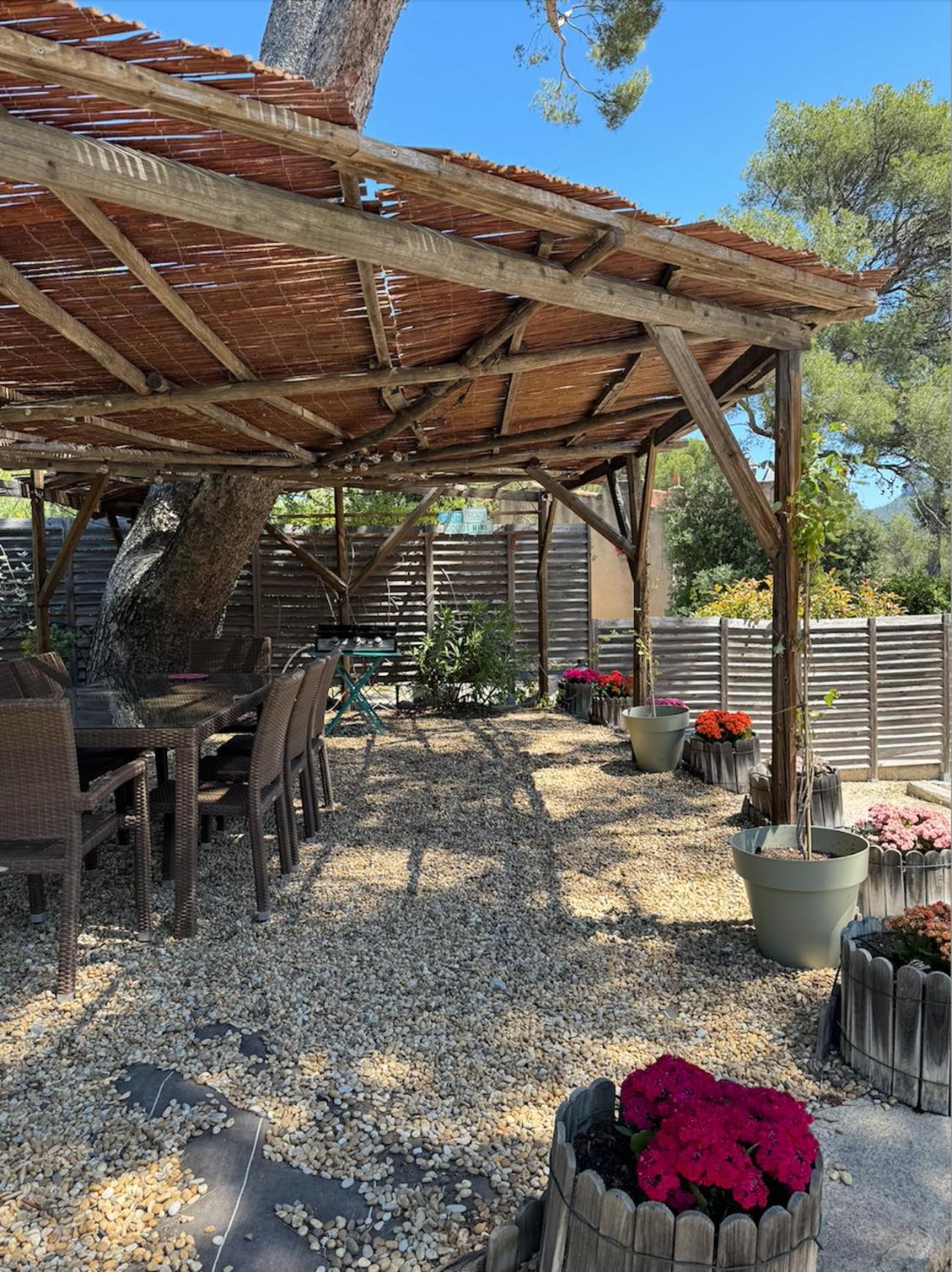 Appartements Avec Jardin Dans Villa Rocaille Cassis Luaran gambar
