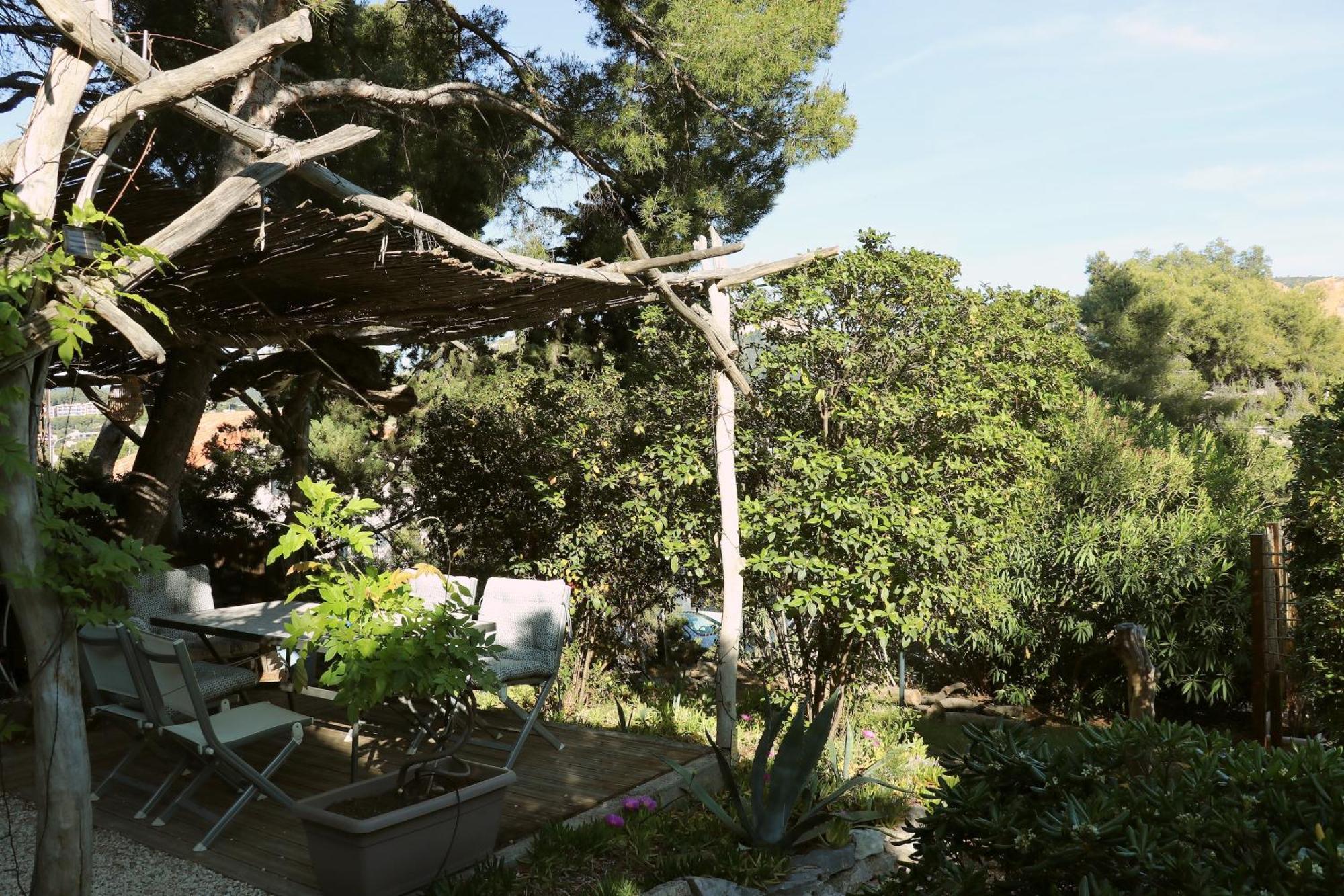 Appartements Avec Jardin Dans Villa Rocaille Cassis Luaran gambar